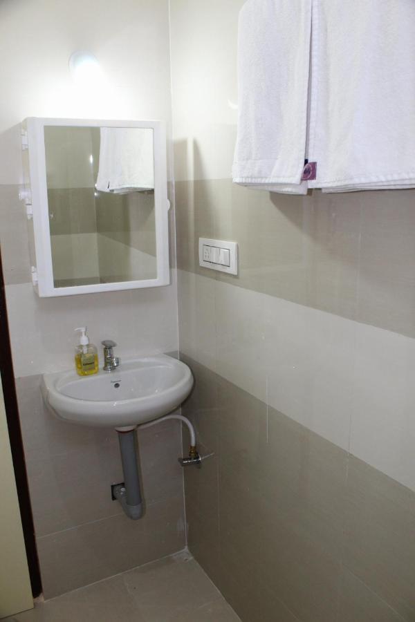 Apartament Sri Lakshmi Estates Siddāpur Zewnętrze zdjęcie